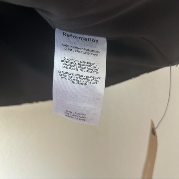 NWT Reformation Azalea Bow Tie Top in Black and White Floral - Picture 6 of 8